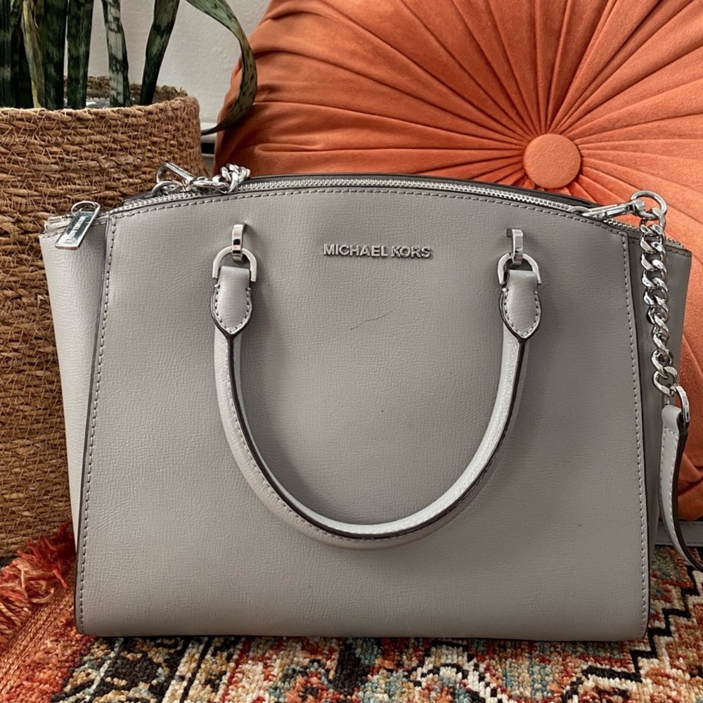Grey Michael kors purse